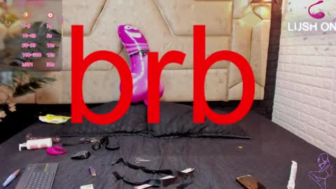 aleja__slav3 online show from March 31, 2026, 9:48 pm