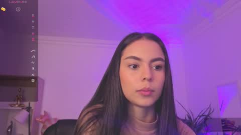 Snapshot of alejaa___ chatting on June 30, 2026, 11:11 am Alejandra online show from June 30, 2026, 11:11 am