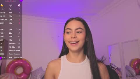Snapshot of alejaa___ chatting on July 10, 2026, 11:35 am Alejandra online show from July 10, 2026, 11:35 am