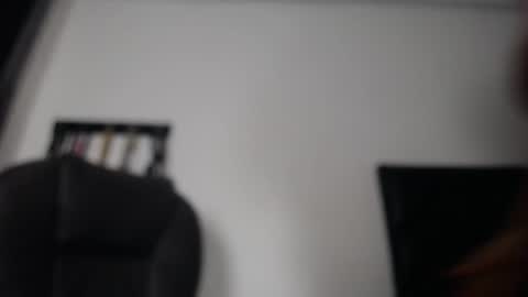 Snapshot of alejahornyx chatting on January 31, 2025, 8:43 am alejahornyx online show from January 31, 2025, 8:43 am