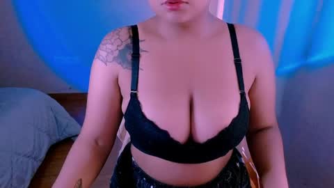 Alejandra  online show from May 4, 2026, 9:22 pm