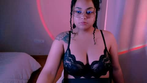 Alejandra  online show from May 6, 2026, 10:59 pm