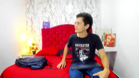 Snapshot of alejandra_james chatting on April 8, 2026, 2:22 am ALEJANDRA JAMES online show from April 8, 2026, 2:22 am