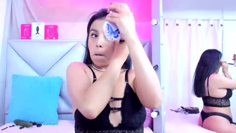 alejandra_lee19 online show from June 8, 2026, 2:34 am