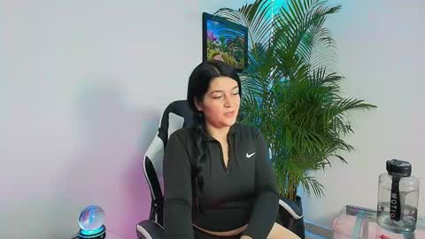 Snapshot of alejitasweet1 chatting on November 7, 2025, 4:34 am aleja online show from November 7, 2025, 4:34 am