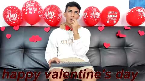 Snapshot of alejo_peverell chatting on February 14, 2025, 10:14 pm alejo peverell online show from February 14, 2025, 10:14 pm