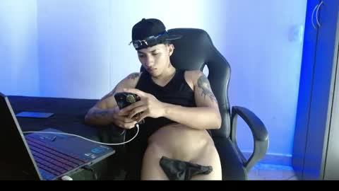 alejo online show from April 14, 2026, 6:52 am