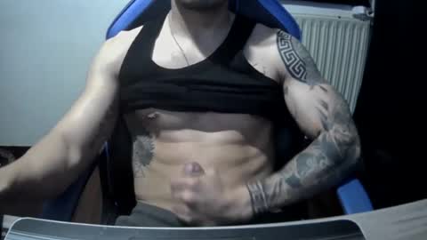 alejoduarte16 online show from June 12, 2026, 6:29 pm