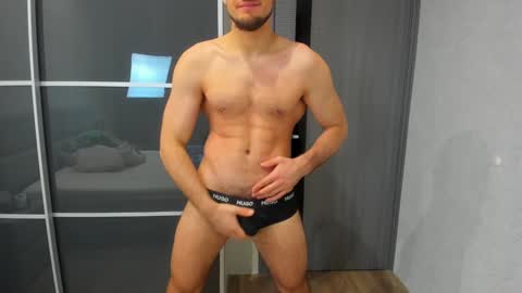 Snapshot of aleks_brown chatting on January 31, 2025, 12:07 pm aleks_brown online show from January 31, 2025, 12:07 pm