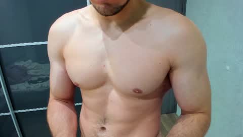 Snapshot of aleks_brown chatting on July 21, 2026, 9:17 pm aleks_brown online show from July 21, 2026, 9:17 pm
