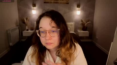 Aleks online show from June 7, 2026, 3:05 pm
