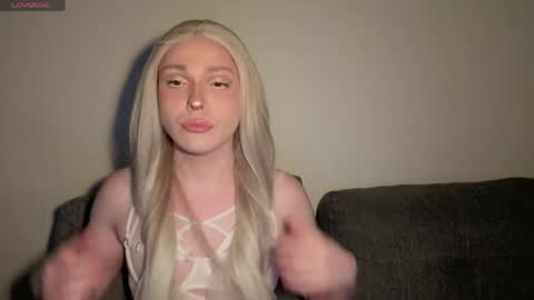 ALENA  INDEPENDENT MODEL online show from March 23, 2026, 4:05 am