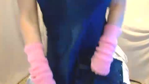 Snapshot of alenablack chatting on October 27, 2025, 10:58 pm Luly online show from October 27, 2025, 10:58 pm