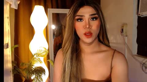 Snapshot of alenajones chatting on March 22, 2026, 10:29 am alenajones online show from March 22, 2026, 10:29 am