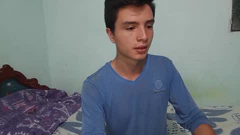 Snapshot of aleo_011 chatting on December 2, 2024, 3:15 am Alejandro online show from December 2, 2024, 3:15 am