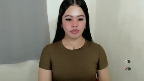 Snapshot of alesha_vibe_me chatting on September 14, 2025, 6:34 am alesha_vibe_me online show from September 14, 2025, 6:34 am