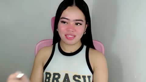 Snapshot of alesha_vibe_me chatting on May 19, 2026, 2:23 pm alesha_vibe_me online show from May 19, 2026, 2:23 pm