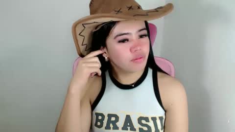 Snapshot of alesha_vibe_me chatting on June 7, 2026, 3:27 pm alesha_vibe_me online show from June 7, 2026, 3:27 pm