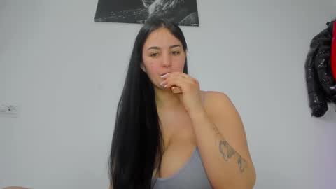 Snapshot of alesia02 chatting on February 9, 2026, 12:31 pm alesia02 online show from February 9, 2026, 12:31 pm