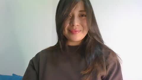 QUEEN OFF MILk  IM BACK  15 NOV online show from April 14, 2026, 7:42 pm