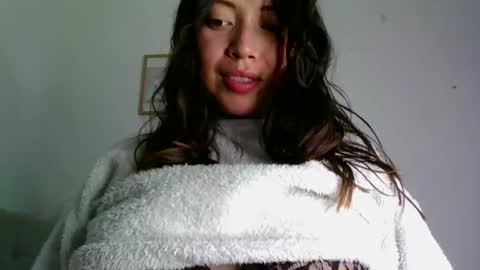 Snapshot of aleska_dollx chatting on April 25, 2026, 3:09 pm QUEEN OFF MILk IM BACK 15 NOV online show from April 25, 2026, 3:09 pm