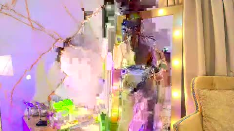 Snapshot of aleskaduth chatting on February 17, 2025, 5:14 am ALESKADUTH  online show from February 17, 2025, 5:14 am