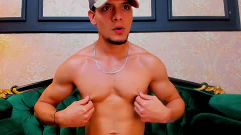 Alessandro King online show from January 28, 2025, 6:07 pm