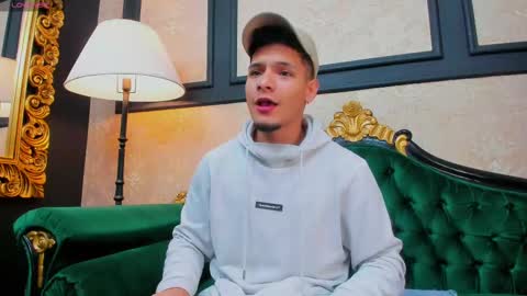 Alessandro King online show from March 4, 2025, 11:40 am