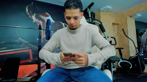 Alessandro King online show from April 24, 2026, 9:50 pm