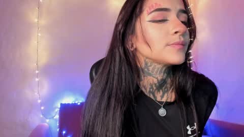 Snapshot of alessafrost_ chatting on December 16, 2024, 6:21 am Onlyfans Babykarma6 online show from December 16, 2024, 6:21 am
