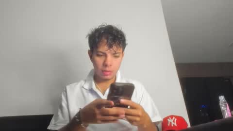 Alessandro online show from March 3, 2026, 7:14 am