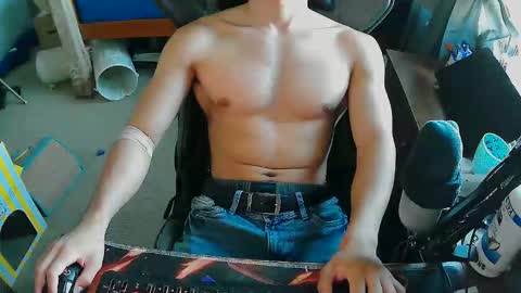 Snapshot of alessandro_fantasia chatting on October 30, 2025, 12:01 am Alessandro online show from October 30, 2025, 12:01 am