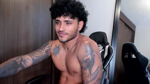 Alessandro Vanni online show from December 21, 2024, 4:46 pm