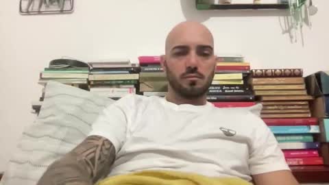 alessandromori91 online show from March 6, 2026, 6:10 am