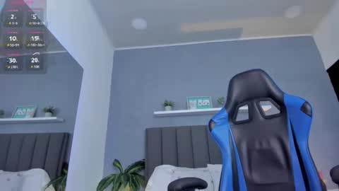 A L E S S I A online show from February 19, 2026, 9:33 pm