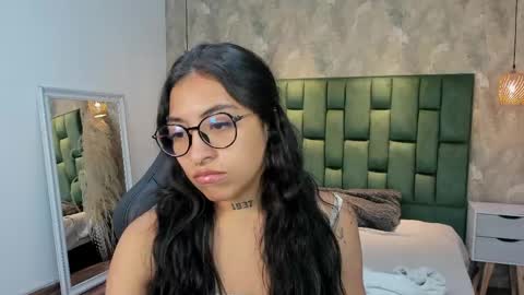Alessia  online show from May 12, 2026, 3:25 am