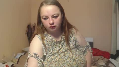 Snapshot of alessianeyl chatting on May 28, 2026, 2:42 am Alessia online show from May 28, 2026, 2:42 am