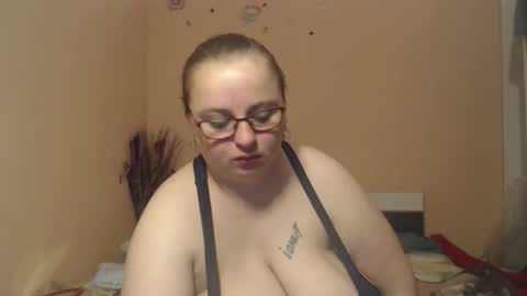 Snapshot of alessianeyl chatting on May 31, 2026, 1:36 am Alessia online show from May 31, 2026, 1:36 am