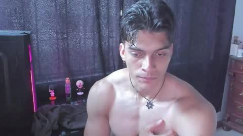 alessio Vale online show from April 3, 2026, 12:03 pm
