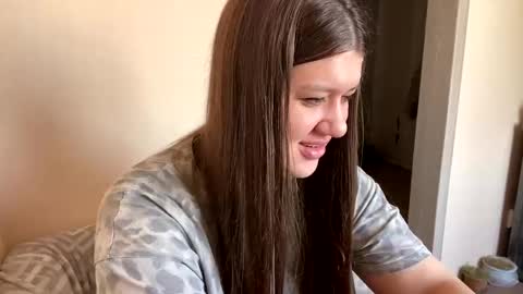 Snapshot of aletta_oushen chatting on January 25, 2025, 8:10 am Aletta Oushen online show from January 25, 2025, 8:10 am