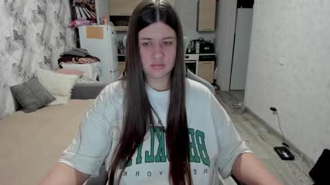 Snapshot of aletta_oushen chatting on November 16, 2025, 11:16 am Aletta Oushen online show from November 16, 2025, 11:16 am