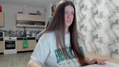 Snapshot of aletta_oushen chatting on November 18, 2025, 11:25 am Aletta Oushen online show from November 18, 2025, 11:25 am