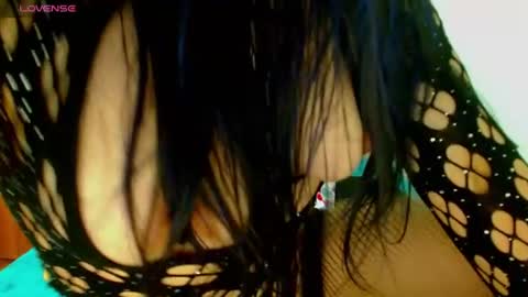 alettallove online show from July 9, 2026, 2:32 pm