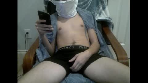 Snapshot of alex1817c chatting on November 13, 2025, 7:40 am alex1817c online show from November 13, 2025, 7:40 am