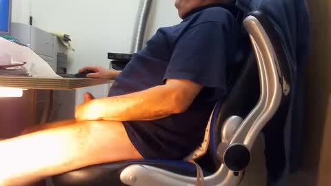 Snapshot of alex47100 chatting on February 10, 2025, 4:25 pm alex47100 online show from February 10, 2025, 4:25 pm