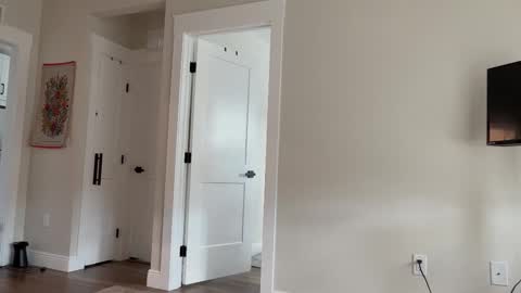 Snapshot of alex499990 chatting on October 22, 2025, 6:51 pm alex  online show from October 22, 2025, 6:51 pm