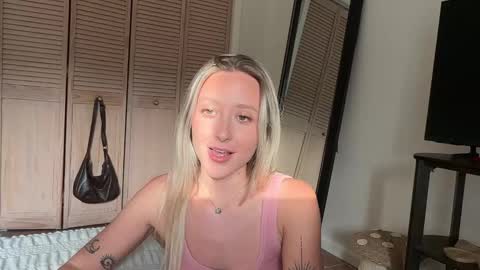 alex  online show from March 6, 2026, 9:55 pm