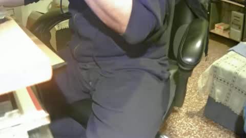 alex81pv1981 online show from January 18, 2025, 10:06 pm