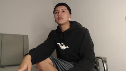 Owen online show from April 15, 2026, 3:57 am