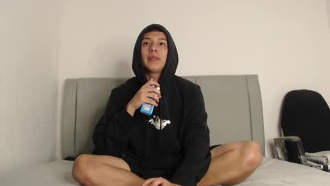 Snapshot of alex__lover chatting on May 7, 2026, 3:34 am Owen online show from May 7, 2026, 3:34 am